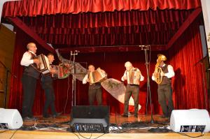 Glasba za dušo, besede za smeh 2